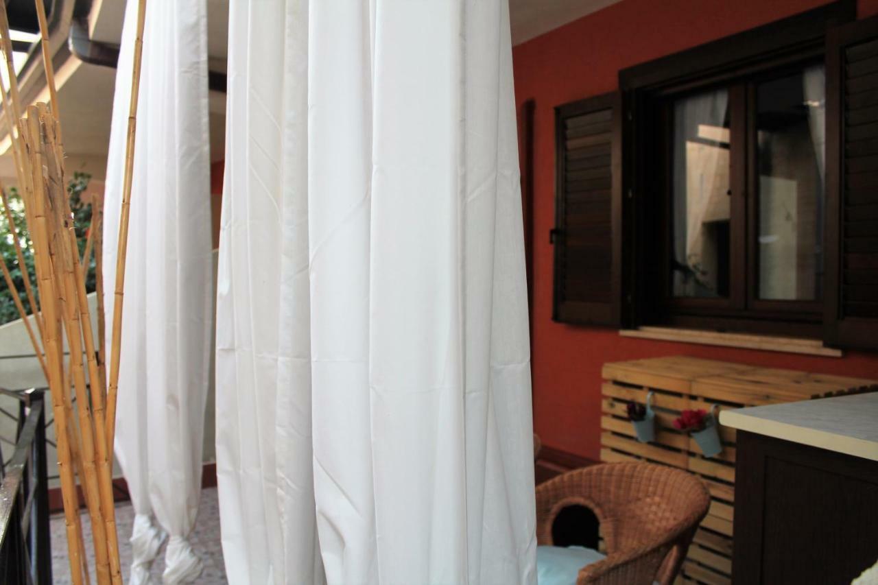 Light Blue House Apartment เลโตยานนี ภายนอก รูปภาพ