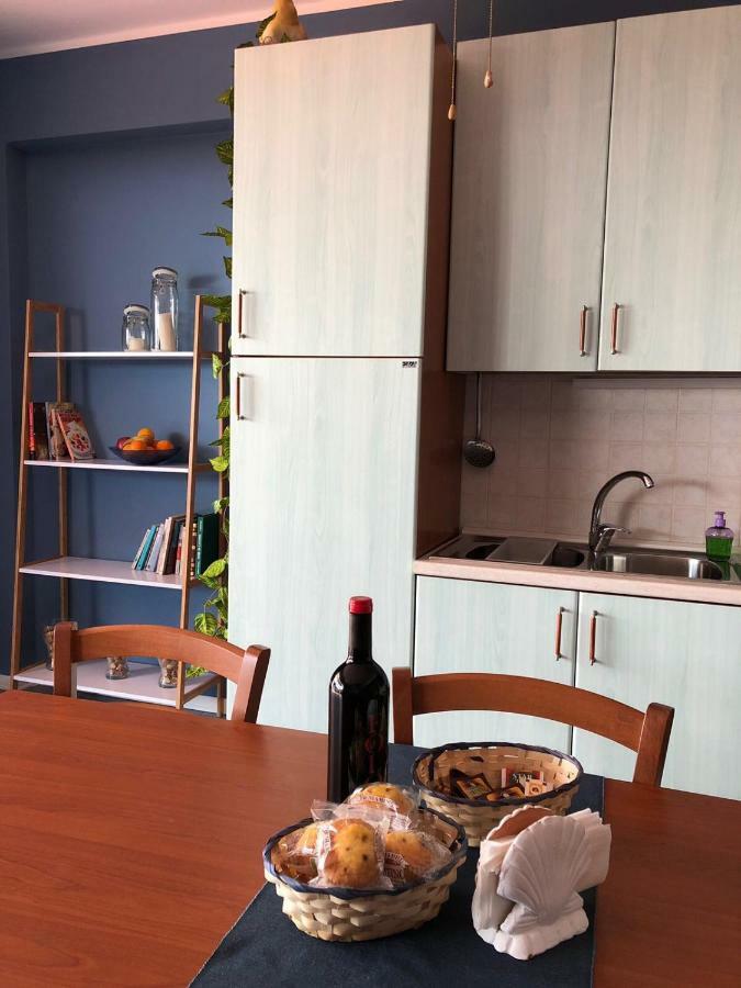 Light Blue House Apartment เลโตยานนี ภายนอก รูปภาพ