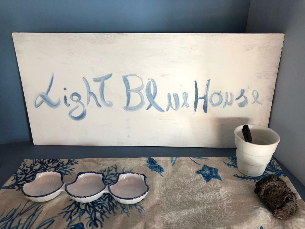 Light Blue House Apartment เลโตยานนี ภายนอก รูปภาพ